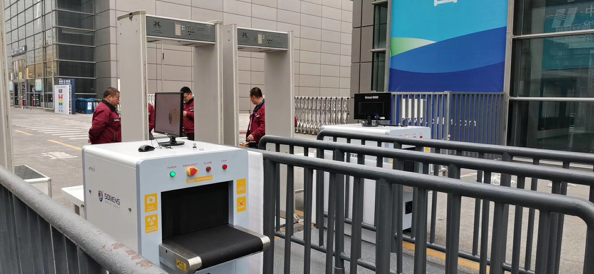 守門神安檢機(jī)安檢門為2019西安保利ART音樂(lè)節(jié)保駕護(hù)航